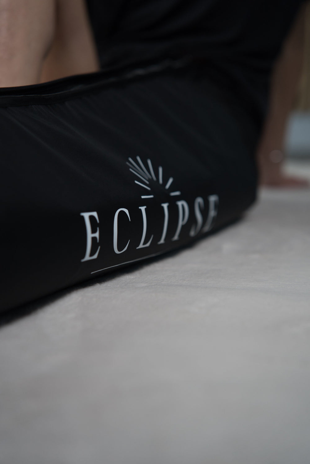 Bottes de compression ou bottes de pressothérapie : quelles différences et comment choisir ? Eclipse Beauty Tech