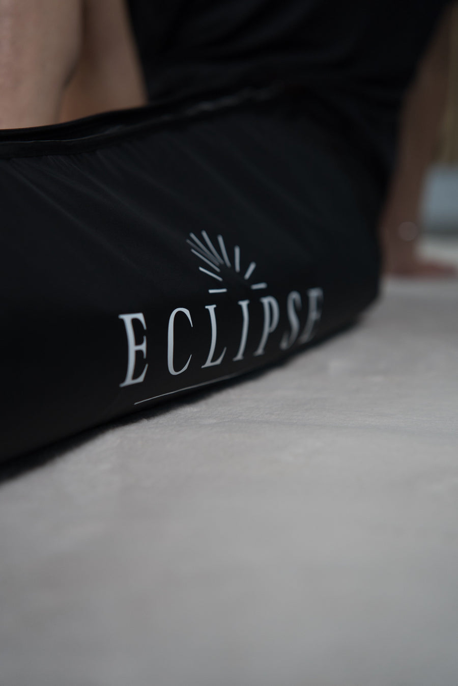 Bottes de compression ou bottes de pressothérapie : quelles différences et comment choisir ? Eclipse Beauty Tech