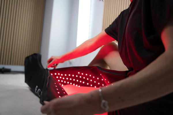 Bottes de LED thérapie : à quoi servent-elles vraiment ? Eclipse Beauty Tech