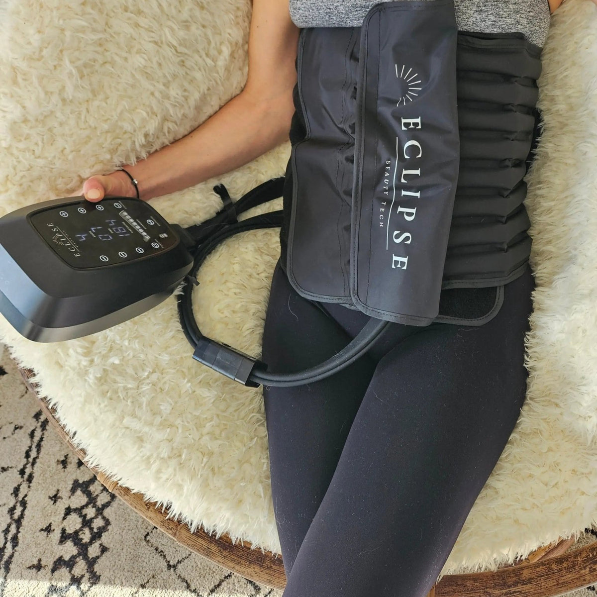 Ceinture Pressothérapie Wave Compression™ - Eclipse Beauty Tech